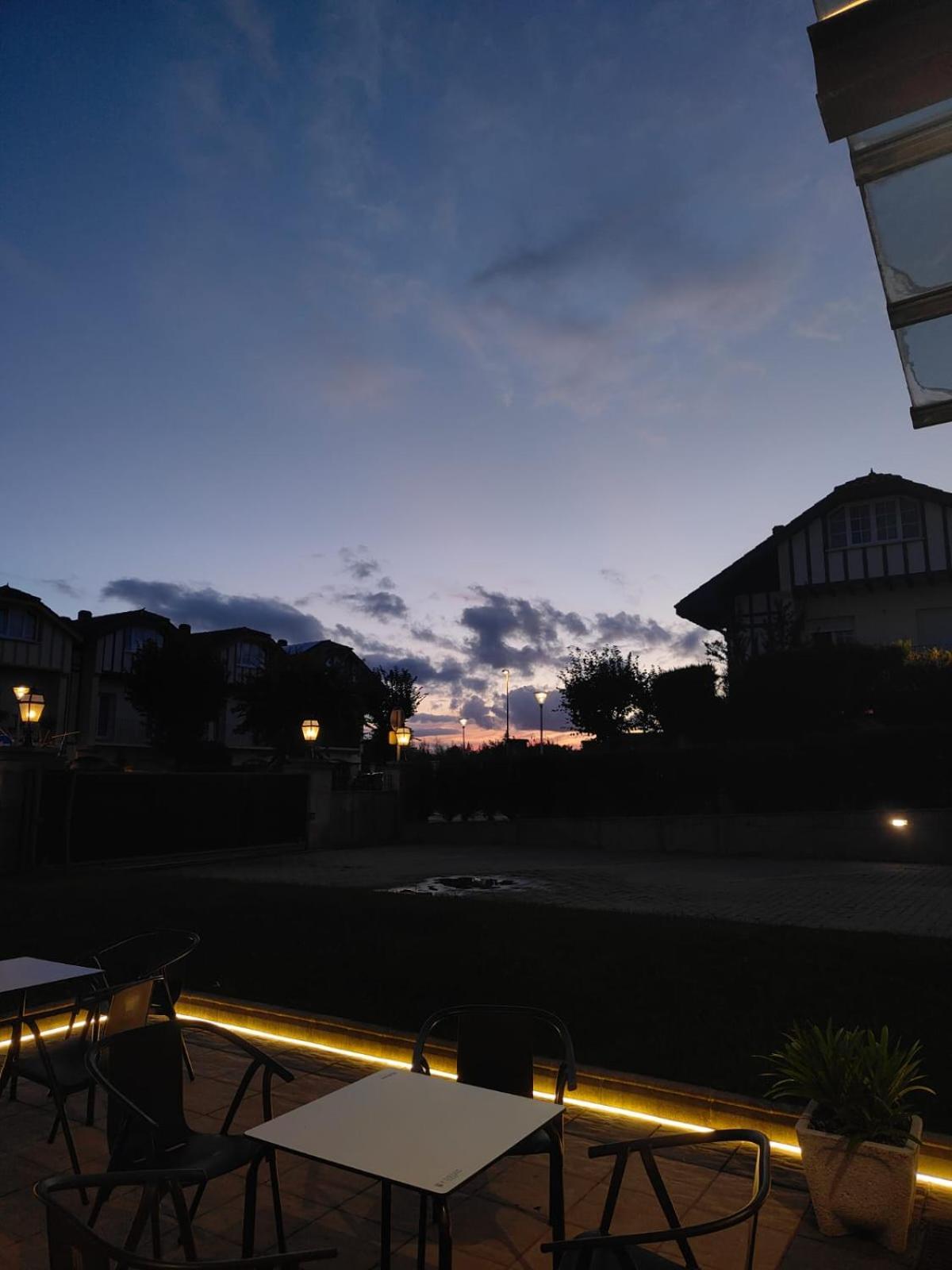 Hospedium Hotel Blu Loiu Exterior foto